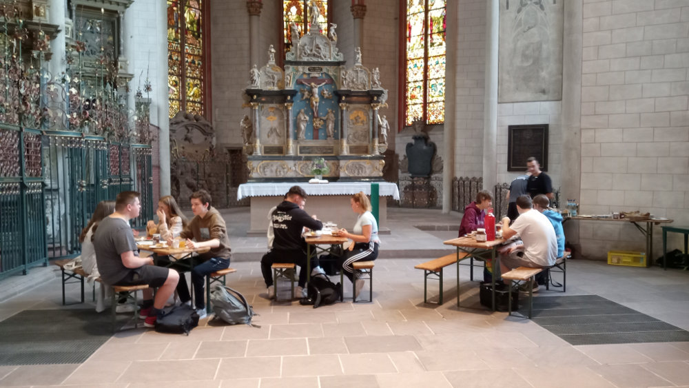 Fruehstck Pfarrkirche 2022 kl