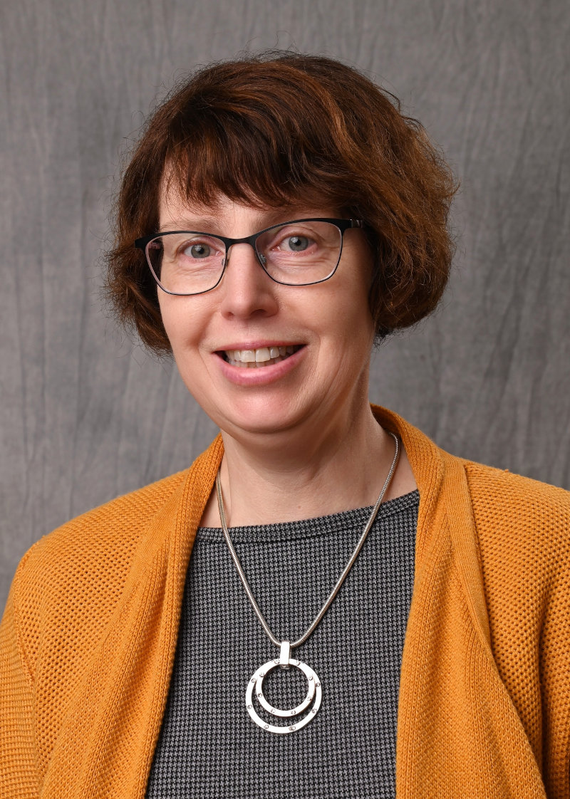 Frau Arnold 23
